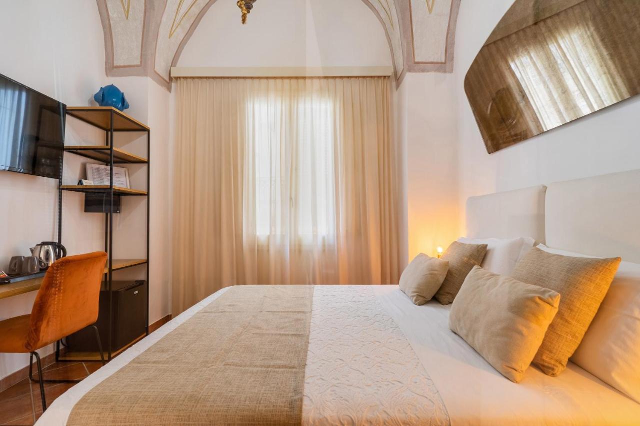 غالّيبولي Corte Patitari - By Patitari Suites المظهر الخارجي الصورة